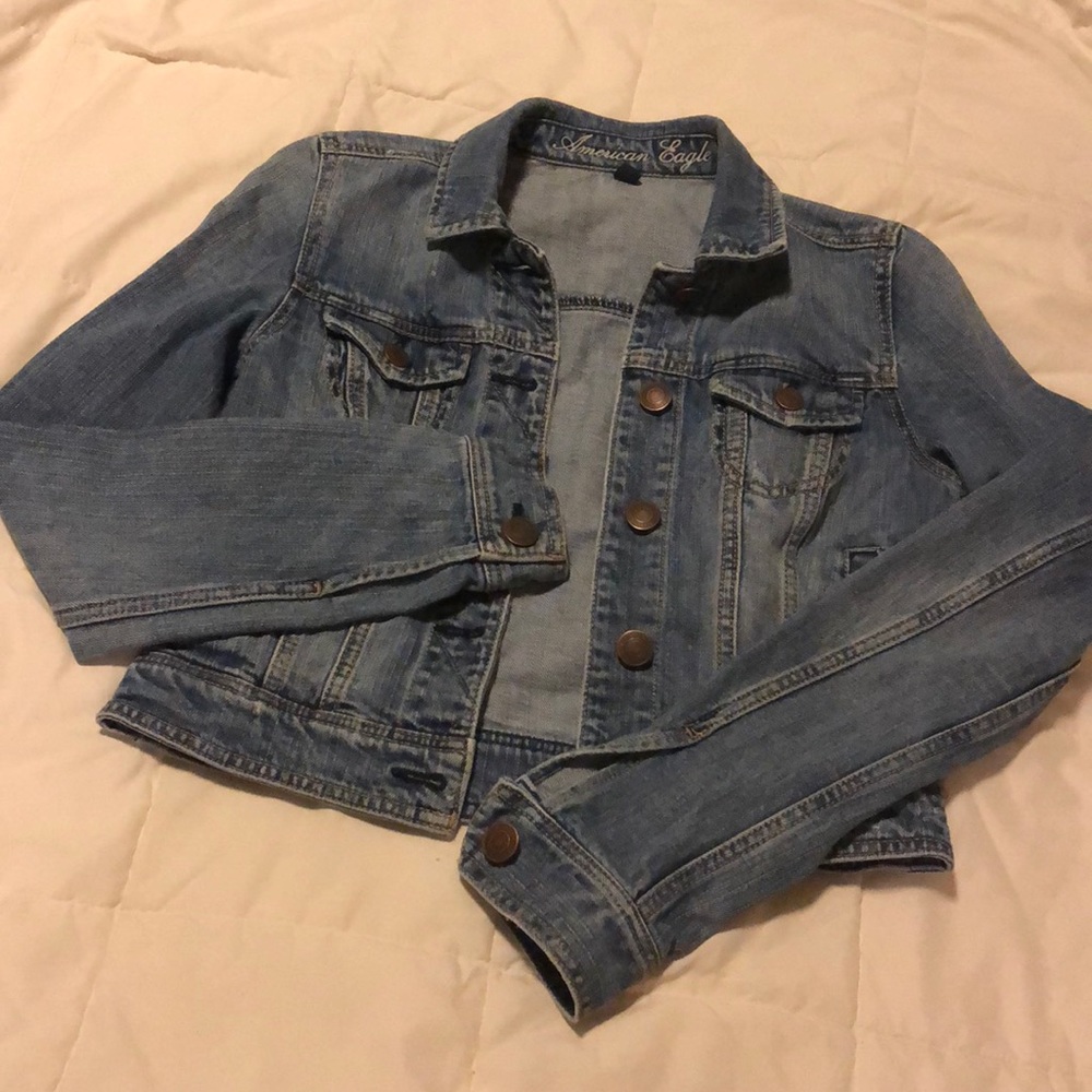 American eagle denim jacket size small